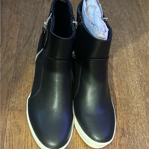 Sneaker boots - Picture 2 of 4